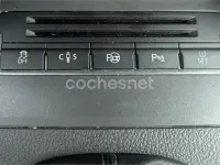 Usado VW Touran Edition 105 CV (77 kW) 2014 Blanco Monovolumen