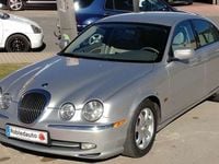 Usado Jaguar S-Type S 241 CV (177 kW) 2000 Gris Berlina