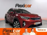Usado Kia Stonic 100 CV (73 kW) 2022 Rojo SUV