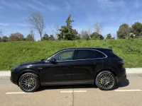 Usado Porsche Cayenne E-Hybrid 462 CV (339 kW) 2019 Negro SUV