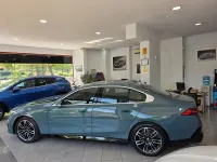 Usado BMW 520 M Sport 197 CV (144 kW) 2024 Azul Berlina