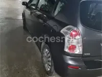 Usado Toyota Corolla Verso Luna 136 CV (100 kW) 2007 Gris / plata Monovolumen