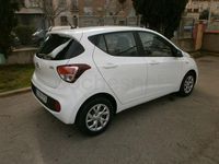 Usado Hyundai i10 87 CV (63 kW) 2017 Blanco Utilitario