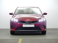 Usado Kia Ceed 120 CV (88 kW) 2023 Rojo Utilitario
