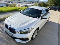 Usado BMW 118 Comfort Edition 150 CV (110 kW) 2020 Blanco Utilitario