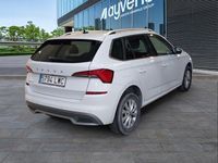 Usado Skoda Kamiq 110 CV (80 kW) 2022 Blanco SUV