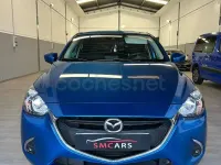 Usado Mazda 2 90 CV (66 kW) 2018 Azul Berlina