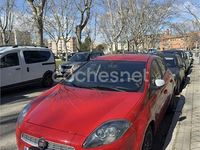 Usado Fiat Bravo Dynamic 105 CV (77 kW) 2010 Rojo Utilitario