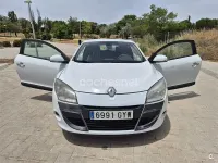 Usado Renault Mégane III Dynamique 105 CV (77 kW) 2010 Blanco Berlina
