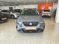 Usado Seat Arona Style 115 CV (84 kW) 2025 Gris / plata SUV