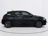Usado Opel Corsa 100 CV (73 kW) 2024 Negro Utilitario