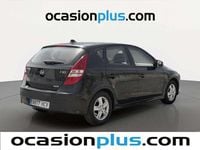 Usado Hyundai i30 Comfort 90 CV (66 kW) 2011 Negro Utilitario