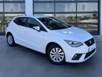 Usado Seat Ibiza Style Plus 110 CV (80 kW) 2022 Blanco Utilitario