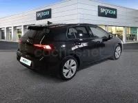 Usado VW Golf VIII 115 CV (84 kW) 2025 Negro Berlina