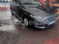 Usado Ford Mondeo Vignale 150 CV (110 kW) 2016 Gris / plata Familiar