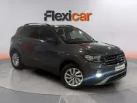Usado VW T-Cross Advance 110 CV (80 kW) 2022 Gris SUV