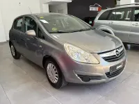Usado Opel Corsa Cosmo 75 CV (55 kW) 2010 Beige Utilitario