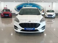 Usado Ford Kuga ST-Line X 225 CV (165 kW) 2022 Blanco SUV