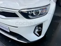 Usado Kia Stonic 100 CV (73 kW) 2023 Blanco SUV