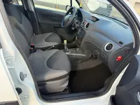 Käytetty Citroën C3 70 HP (51 kW) 2008 Valkoinen Sedan