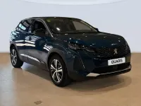 Usado Peugeot 3008 Allure 131 CV (96 kW) 2022 Azul SUV