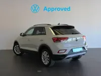 Usado VW T-Roc Life 115 CV (84 kW) 2024 Gris SUV