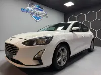 Usado Ford Focus Trend 120 CV (88 kW) 2020 Blanco Berlina