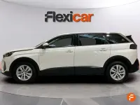 Usado Peugeot 5008 Allure 130 CV (95 kW) 2021 Blanco SUV