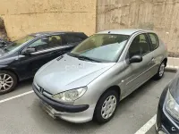 Usado Peugeot 206 Quiksilver 75 CV (55 kW) 2005 Gris / plata Berlina