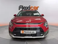 Usado Kia Niro 141 CV (103 kW) 2023 Granate SUV