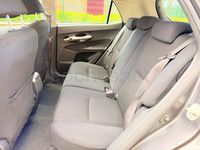 Usado Toyota Auris Luna 126 CV (92 kW) 2007 Gris / plata Utilitario