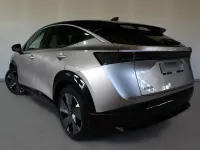 Usado Nissan Ariya Evolve 177 kW (242 CV) 2022 Shirogane silver+ninja black a SUV