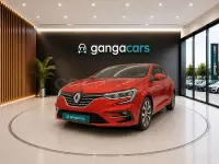 Usado Renault Mégane IV Intens 162 CV (119 kW) 2022 Rojo Berlina