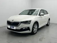 Usado Skoda Scala Ambition 115 CV (84 kW) 2020 Blanco Utilitario