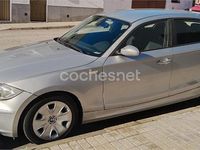 Usado BMW 118 122 CV (89 kW) 2007 Gris / plata Utilitario