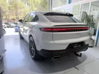 Usado Porsche Cayenne 470 CV (345 kW) 2024 Blanco SUV
