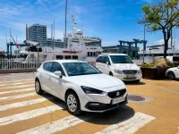 Usado Seat Leon Style 110 CV (80 kW) 2022 Blanco Berlina