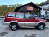 Usado Nissan Terrano SE 125 HP (91 kW) 1996 Vermelho SUV