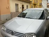 Usado VW Golf IV 110 CV (80 kW) 2001 Gris / plata Berlina