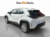 Usado Toyota Yaris Cross Active 130 CV (95 kW) 2025 Blanco SUV