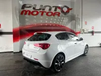 Usado Alfa Romeo Giulietta Super 120 CV (88 kW) 2020 Blanco Utilitario