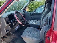 Usado VW Multivan Comfortline 130 CV (95 kW) 2003 Rojo Monovolumen