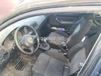 Usado VW Golf IV Highline 150 CV (110 kW) 2001 Marrón Familiar