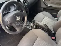 Usado Seat Ibiza Reference 70 CV (51 kW) 2004 Blanco Utilitario