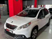 Usado Peugeot 2008 Access 82 CV (60 kW) 2014 Blanco SUV