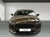 Usado Ford Mondeo Vignale 180 CV (132 kW) 2015 Marrón Familiar