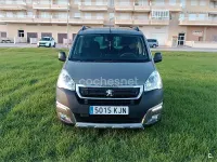 Käytetty Peugeot Partner Tepee Outdoor 100 HP (73 kW) 2016 Peessi Tila-auto