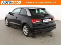 Usado Audi A1 Attraction 116 CV (85 kW) 2016 Negro Utilitario