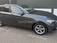 Usado BMW 118 150 CV (110 kW) 2018 Gris / plata Utilitario