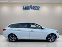 Usado Peugeot 308 Active 131 CV (96 kW) 2019 Blanco Utilitario